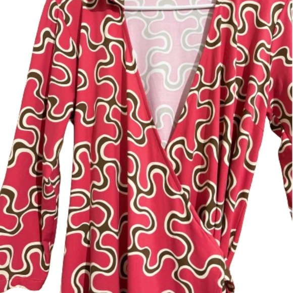 J. McLaughlin Women’s Vibrant Pink Multi Abstract Print Wrap Dress Sz-M - Picture 2 of 8
